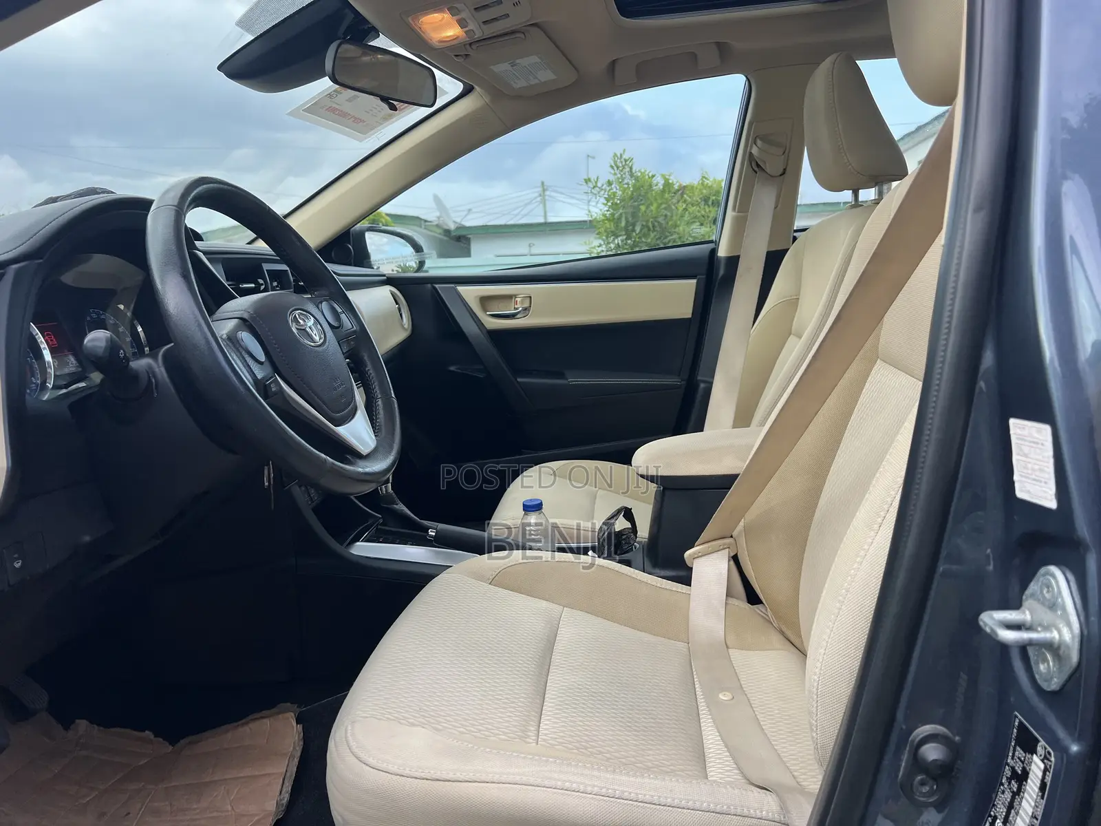 Toyota Corolla 2017 Gray