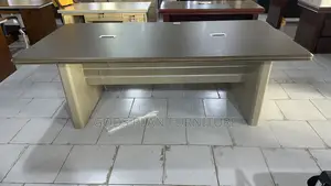 Conference Table (6-8) Fm