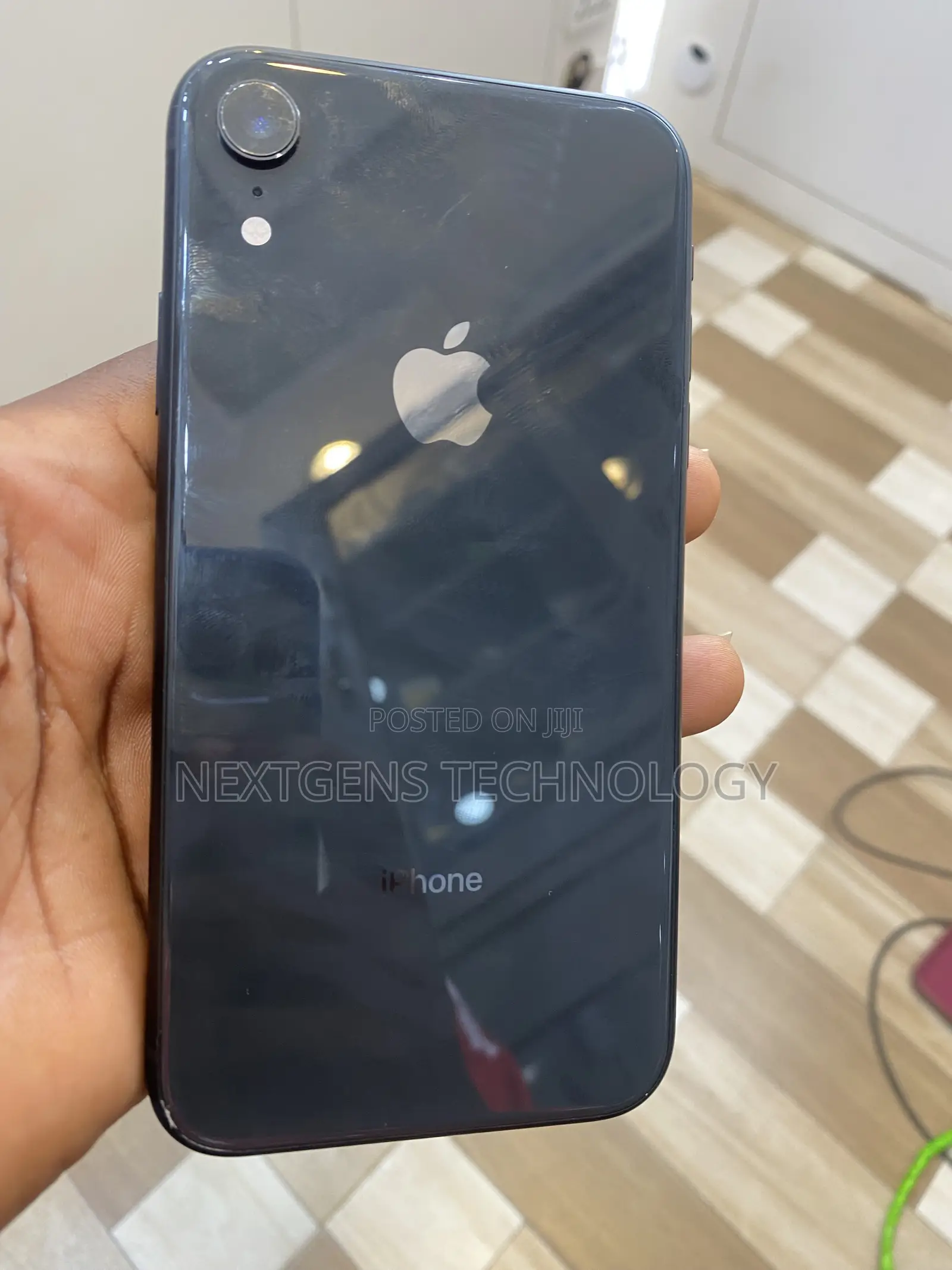Apple iPhone XR 64 GB Black