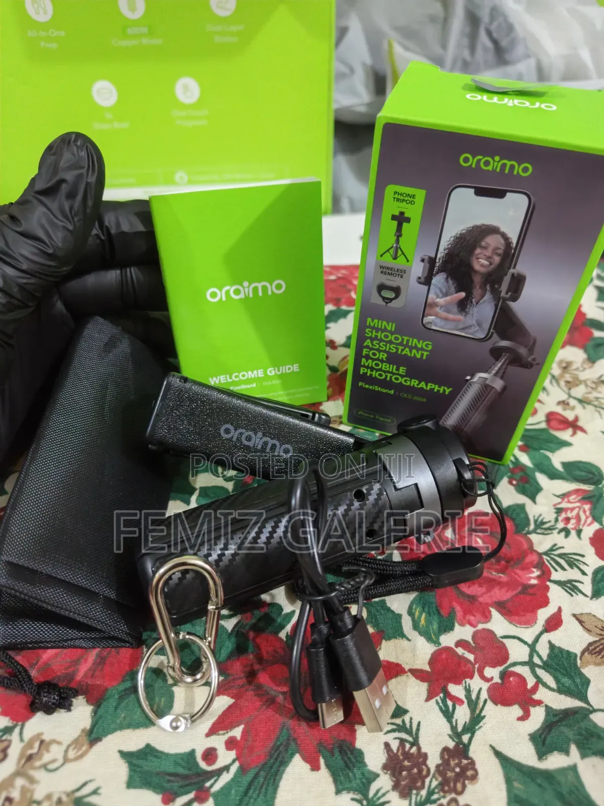 Oraimo FlexiStand Phone Tripod With Fill Light and Remote Control