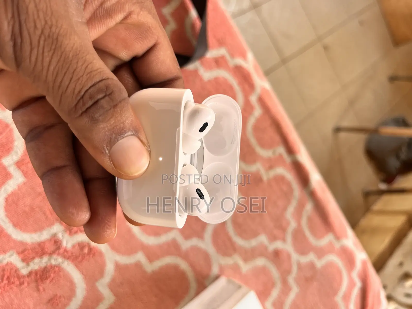 Original Apple AirPods Pro (2nd Gen)