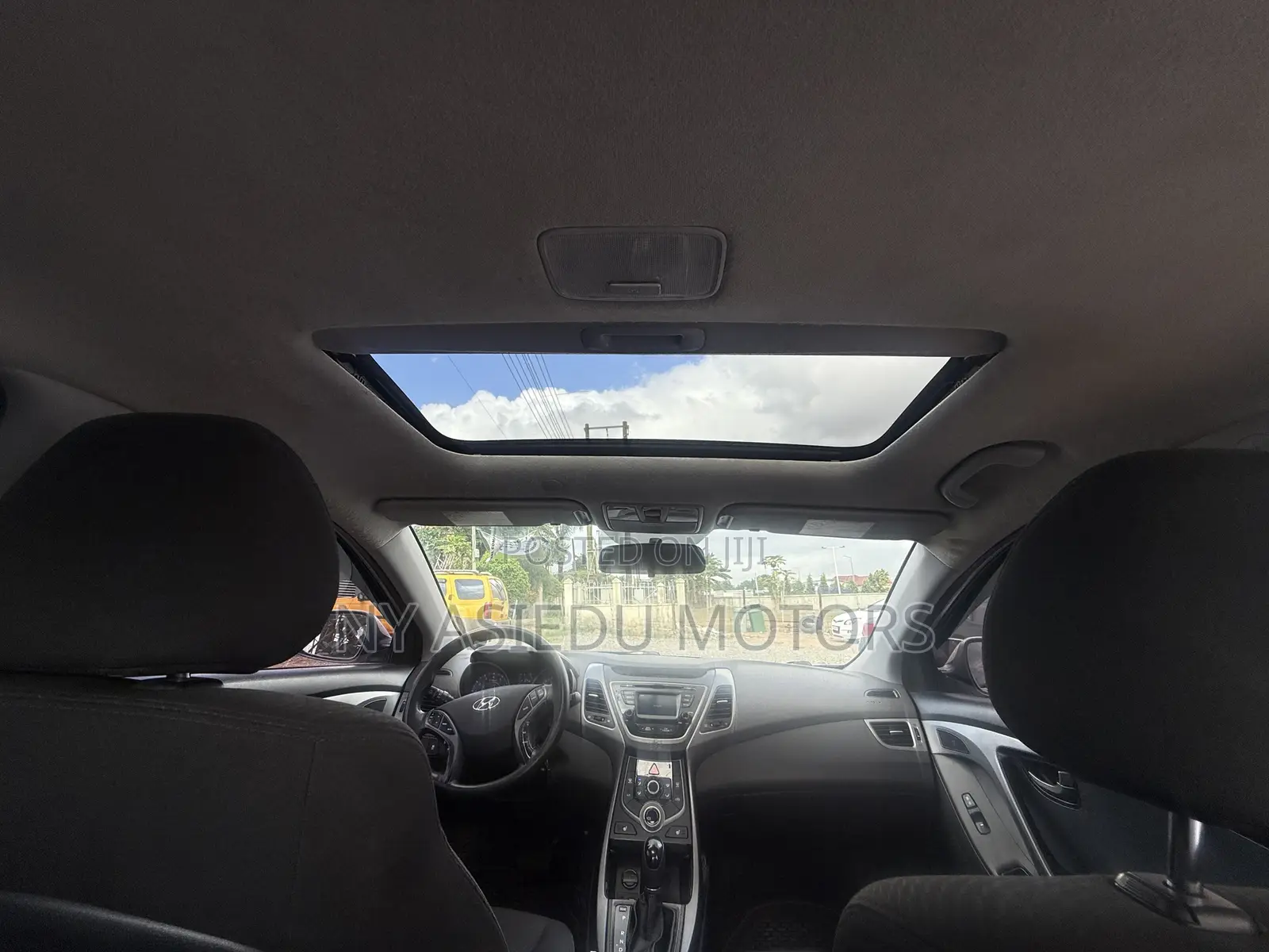 Hyundai Elantra Limited 4dr Sedan (1.8L 4cyl 6A) 2014 Silver
