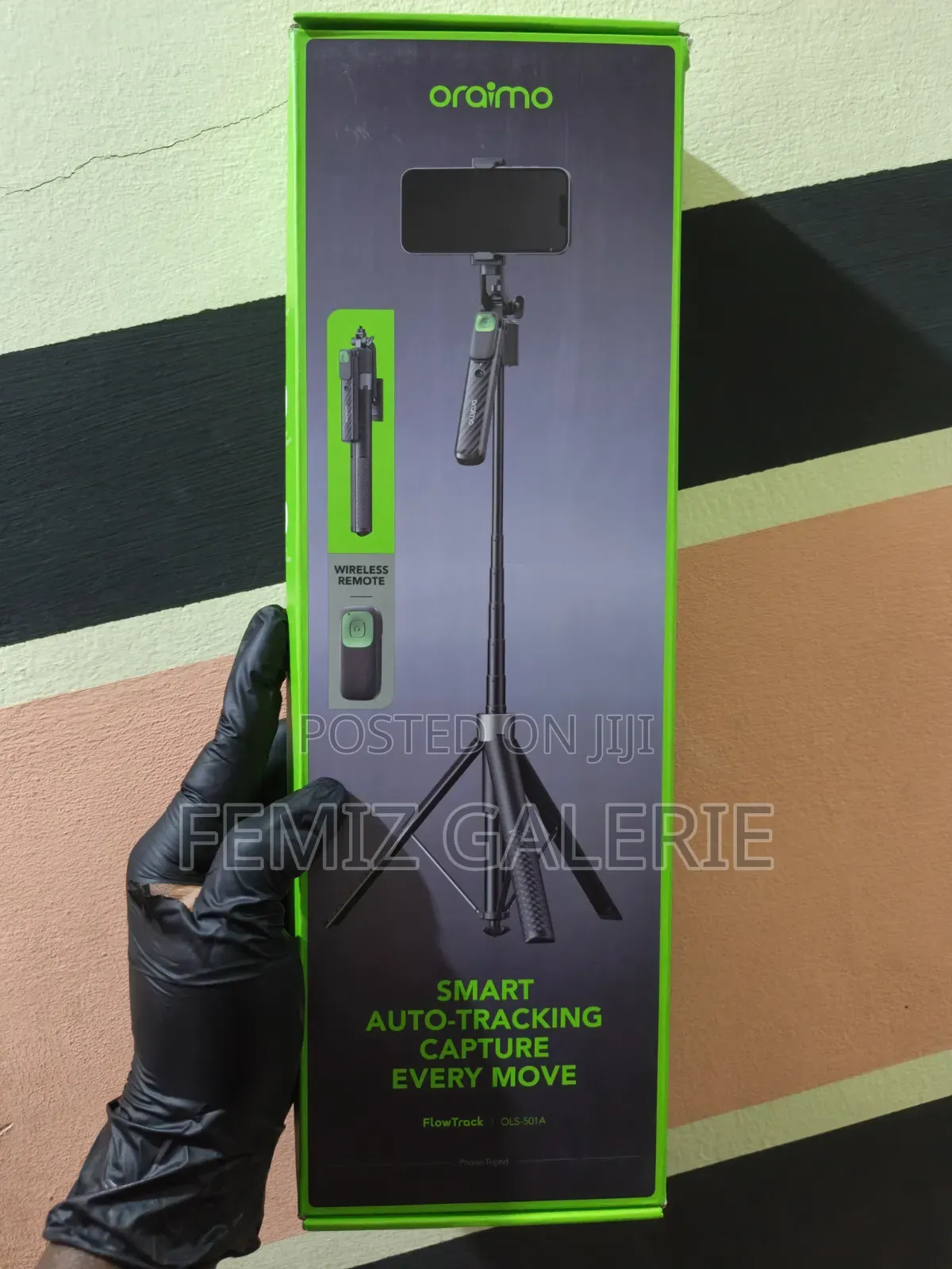 Oraimo FlowTrack Gesture Control Face Tracking Selfie Stick Tripod