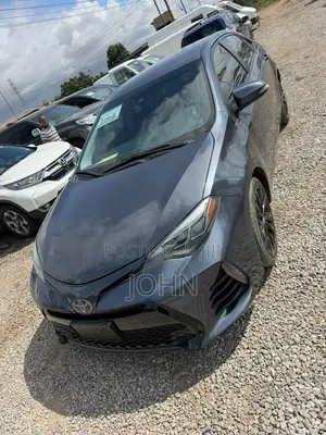 Toyota Corolla SE (1.8L 4cyl 6M) 2019 Gray