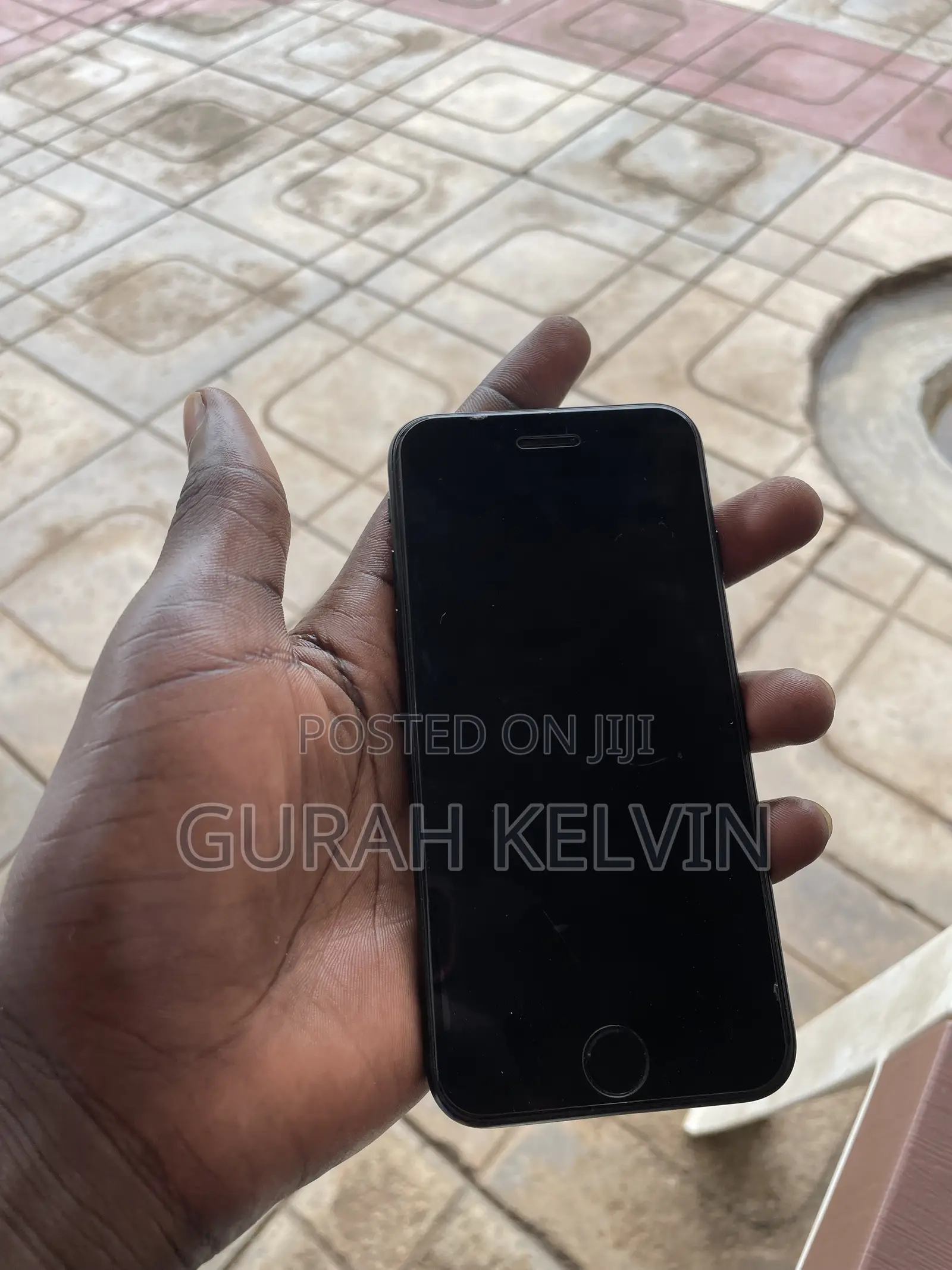New Apple iPhone SE (2022) 64 GB Black
