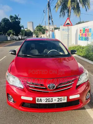 Toyota Corolla 2013 Red
