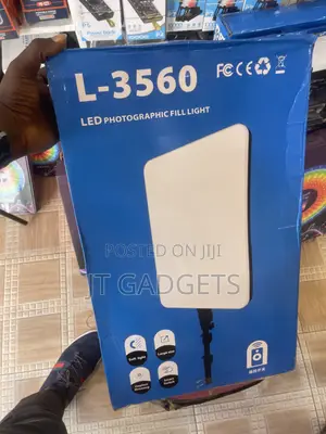 L-3560 LED Photographic Fill Light — Large Soft Panel