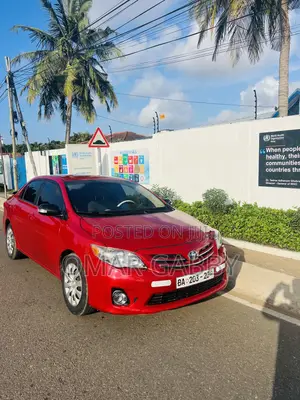 Toyota Corolla 2013 Red