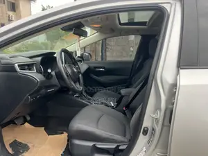 Toyota Corolla 2020 Silver