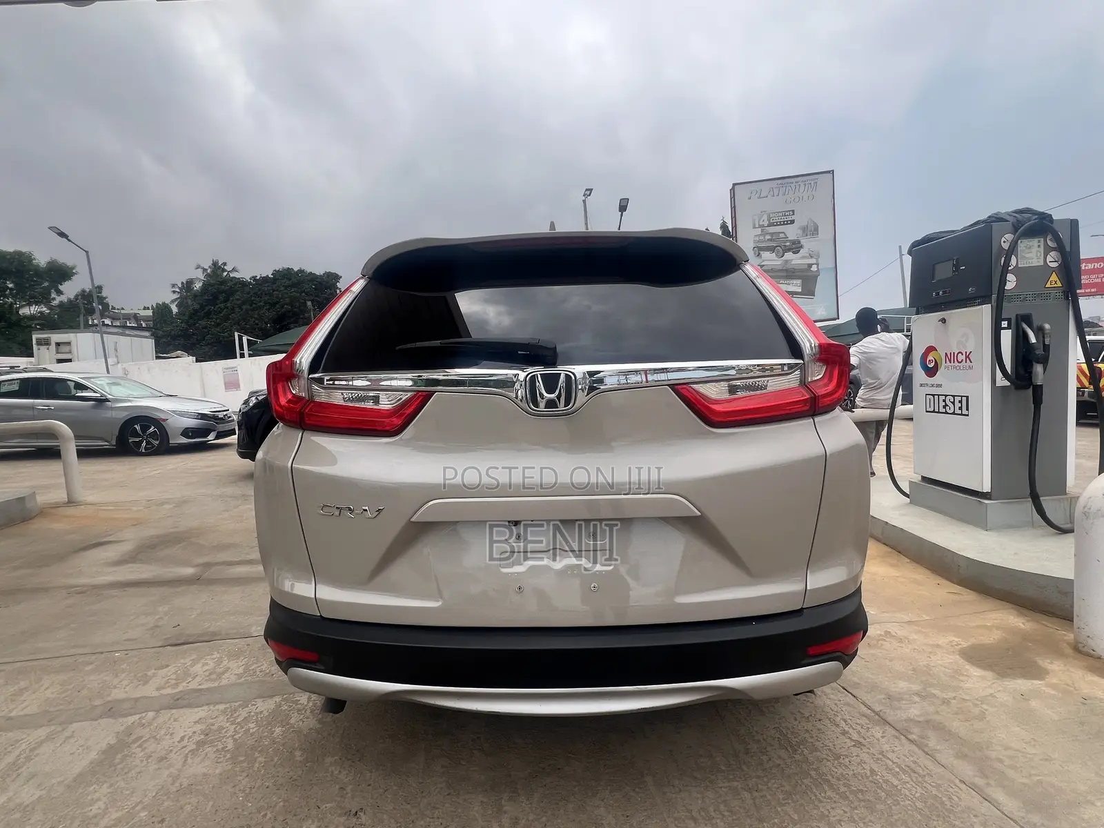 Honda CR-V 2018 Gold