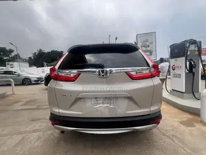 Honda CR-V 2018 Gold