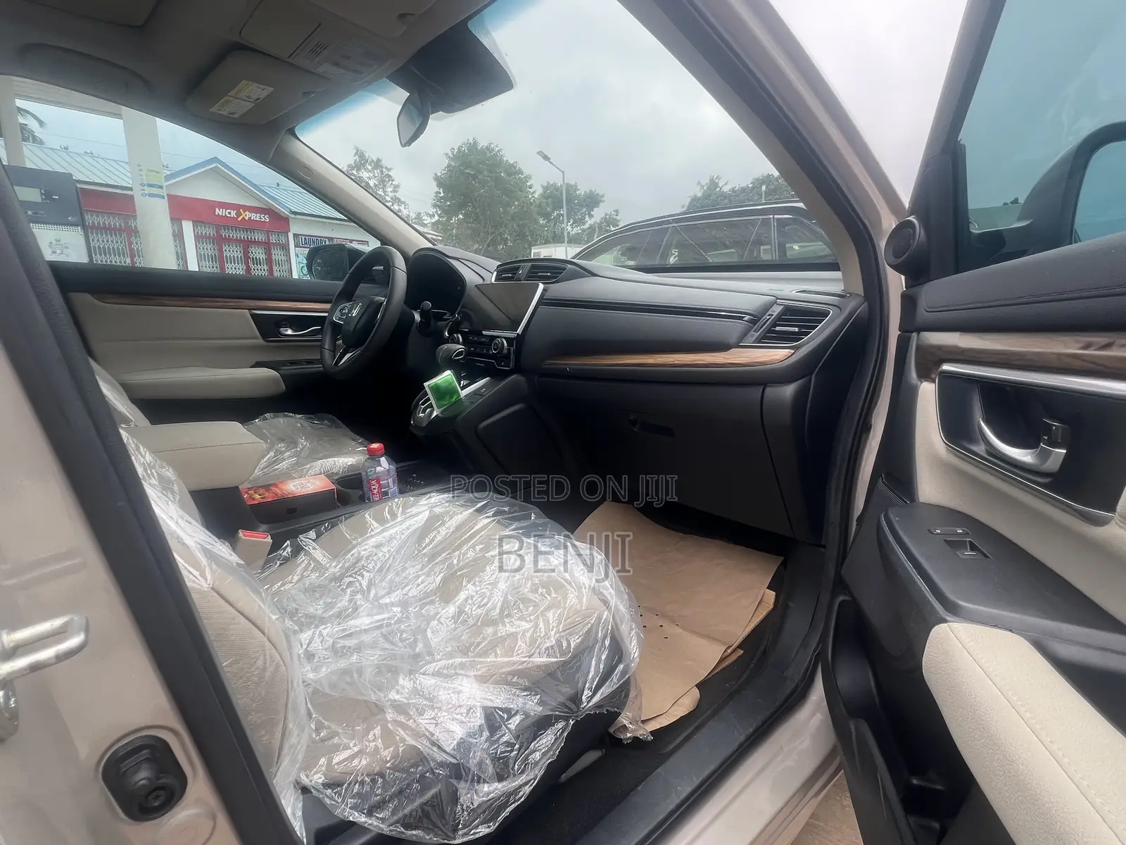 Honda CR-V 2018 Gold
