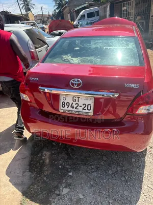 Toyota Yaris 1.5 Automatic 2009 Red