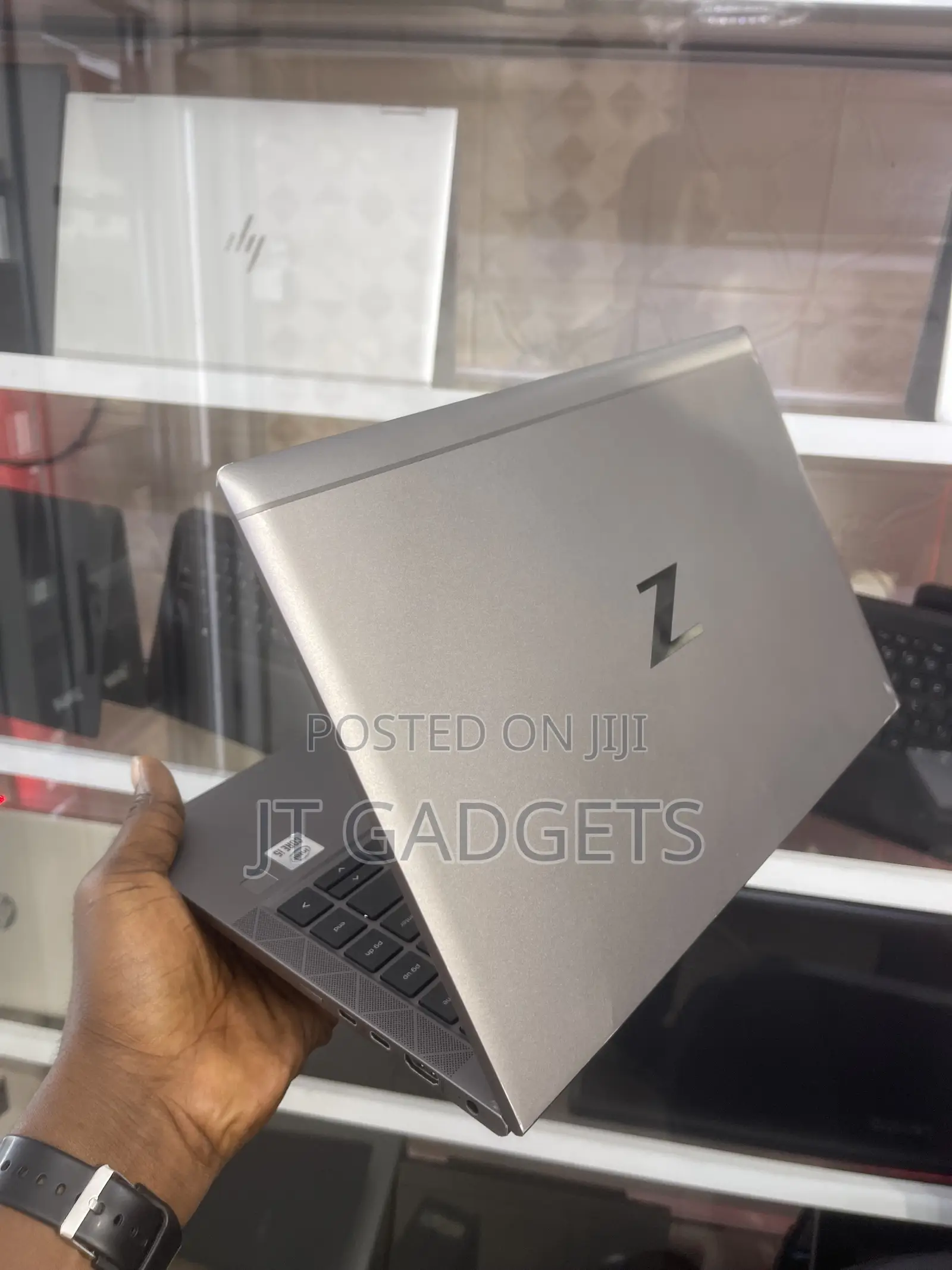Laptop HP ZBook Firefly 14 G7 8GB Intel Core i5 SSD 256GB
