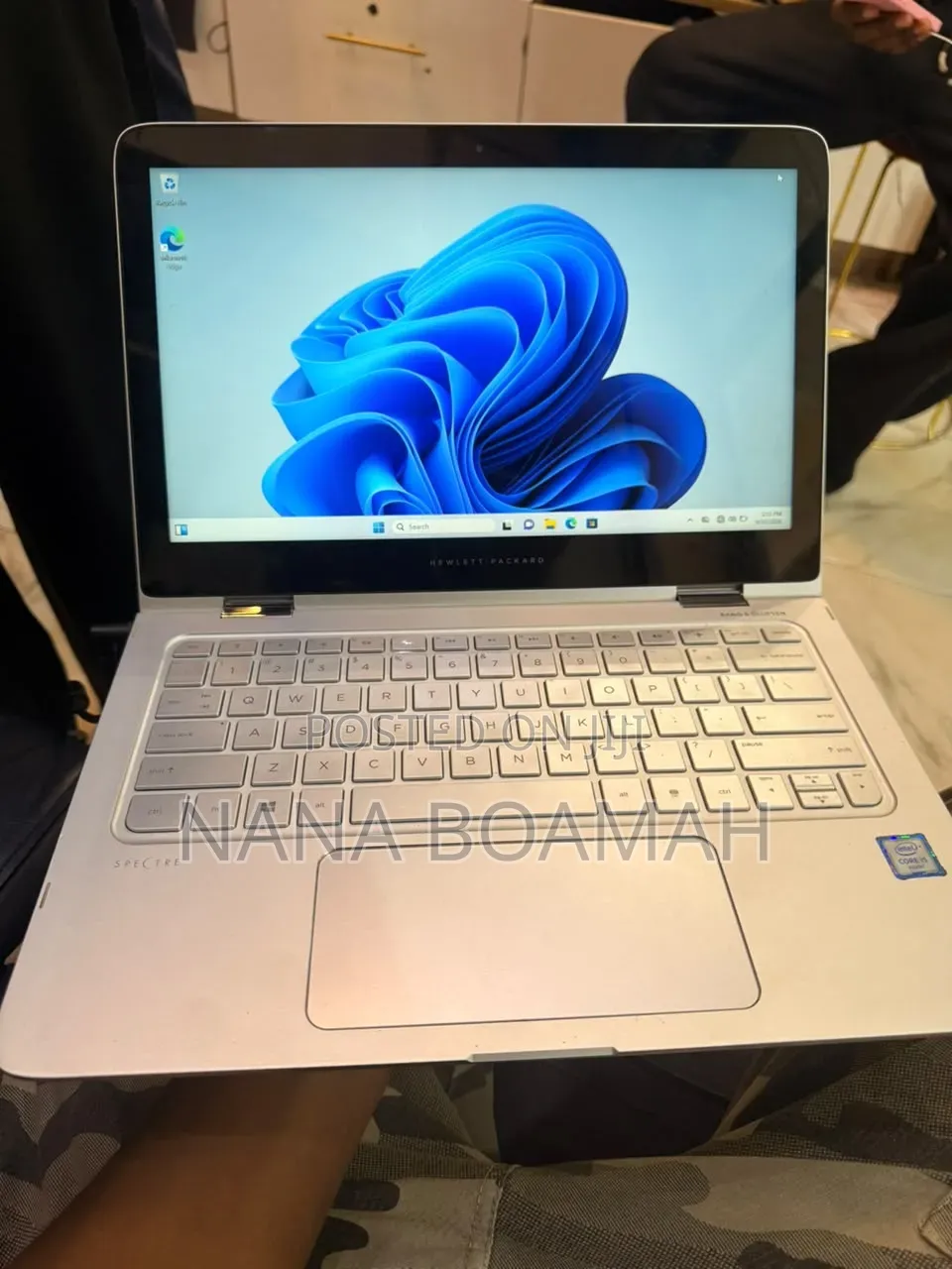 New Laptop HP Spectre X360 13 8GB Intel Core i5 SSD 256GB