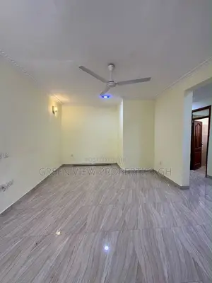 2bdrm Apartment in West Hills Mall Area for rent