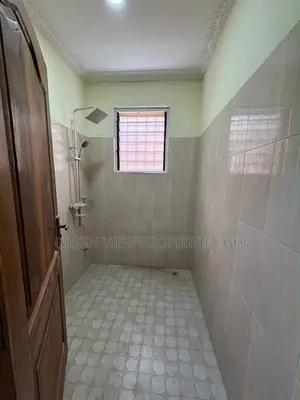 2bdrm Apartment in West Hills Mall Area for rent