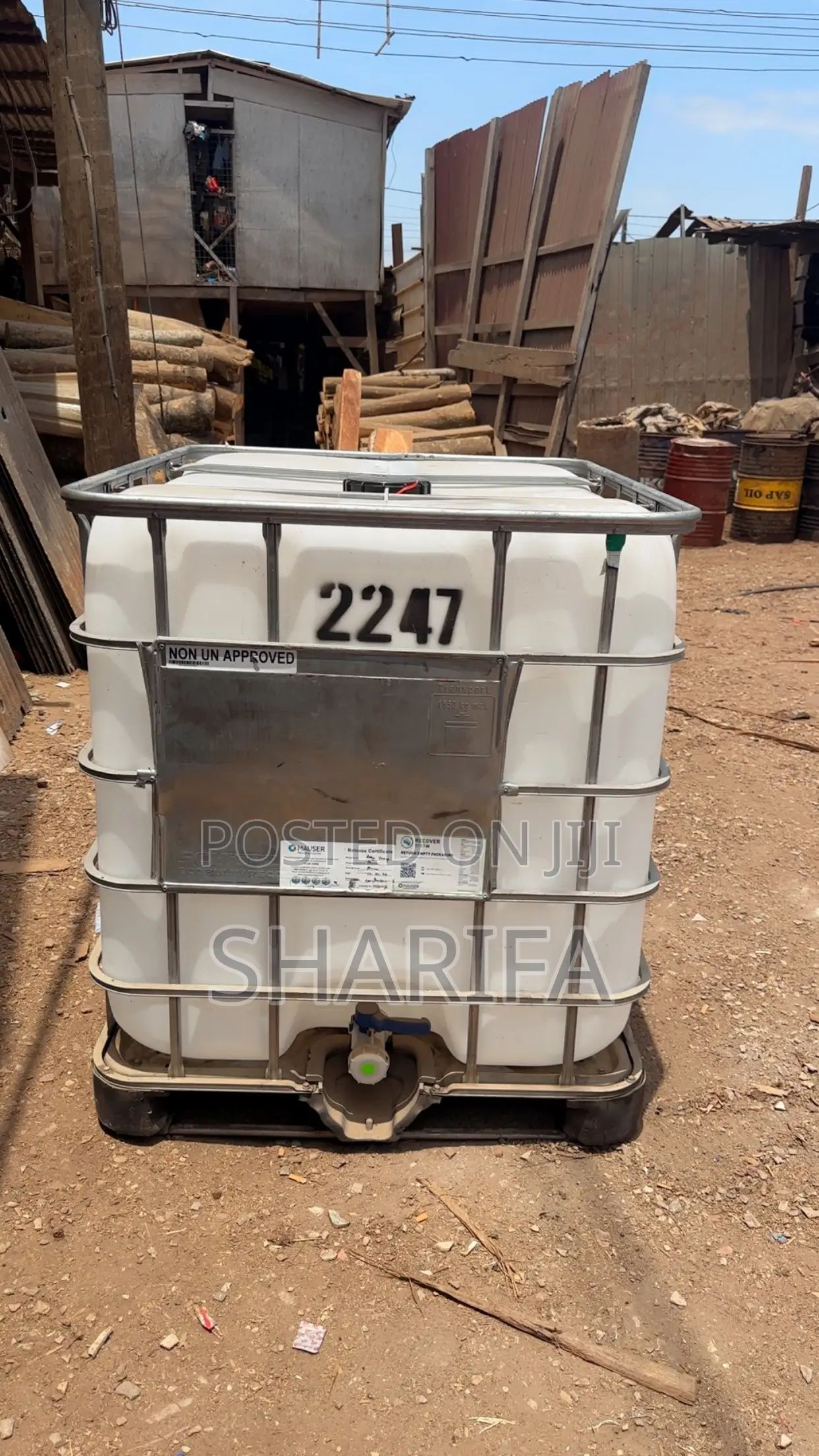 1000L Flowbin Tank