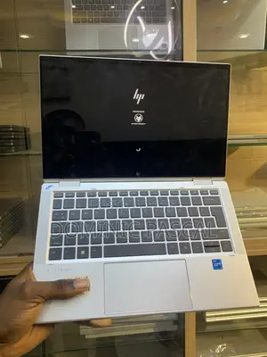 Laptop HP EliteBook x360 1030 G8 16GB Intel Core i7 SSD 512GB