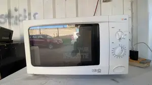 Large LG 28L Manual Microwave – Heavy Duty Solo Model