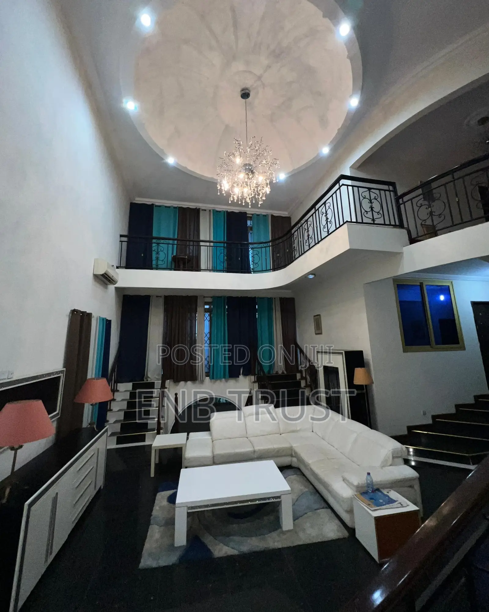 7bdrm Duplex in Mccarthy Hill for sale