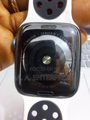 Apple Series 5