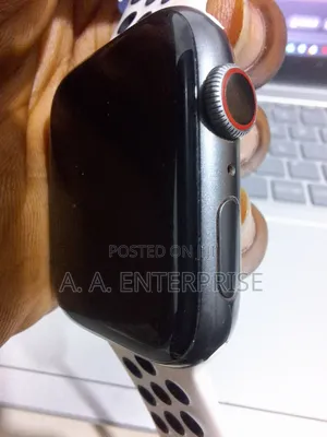 Apple Series 5