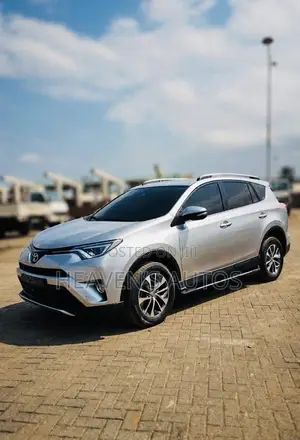Toyota RAV4 2018 Silver