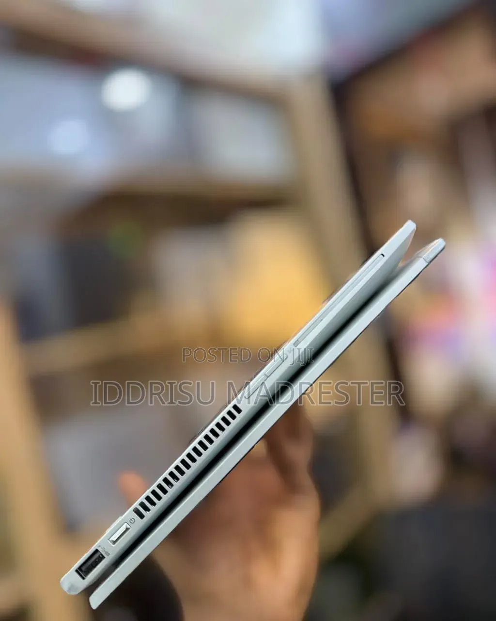 Laptop HP EliteBook 1030 8GB Intel Core i7 SSD 256GB