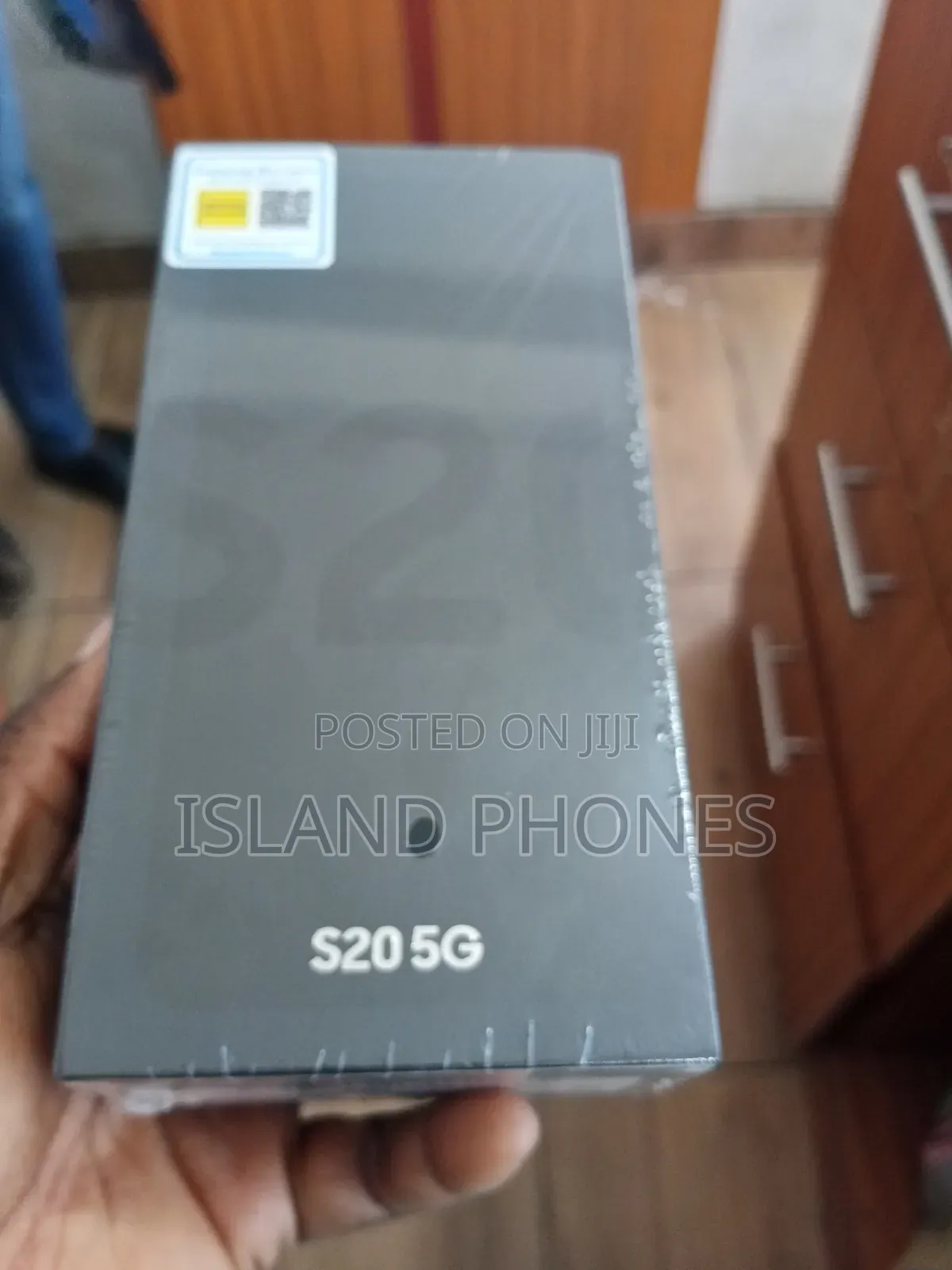 New Samsung Galaxy S20 128 GB Blue