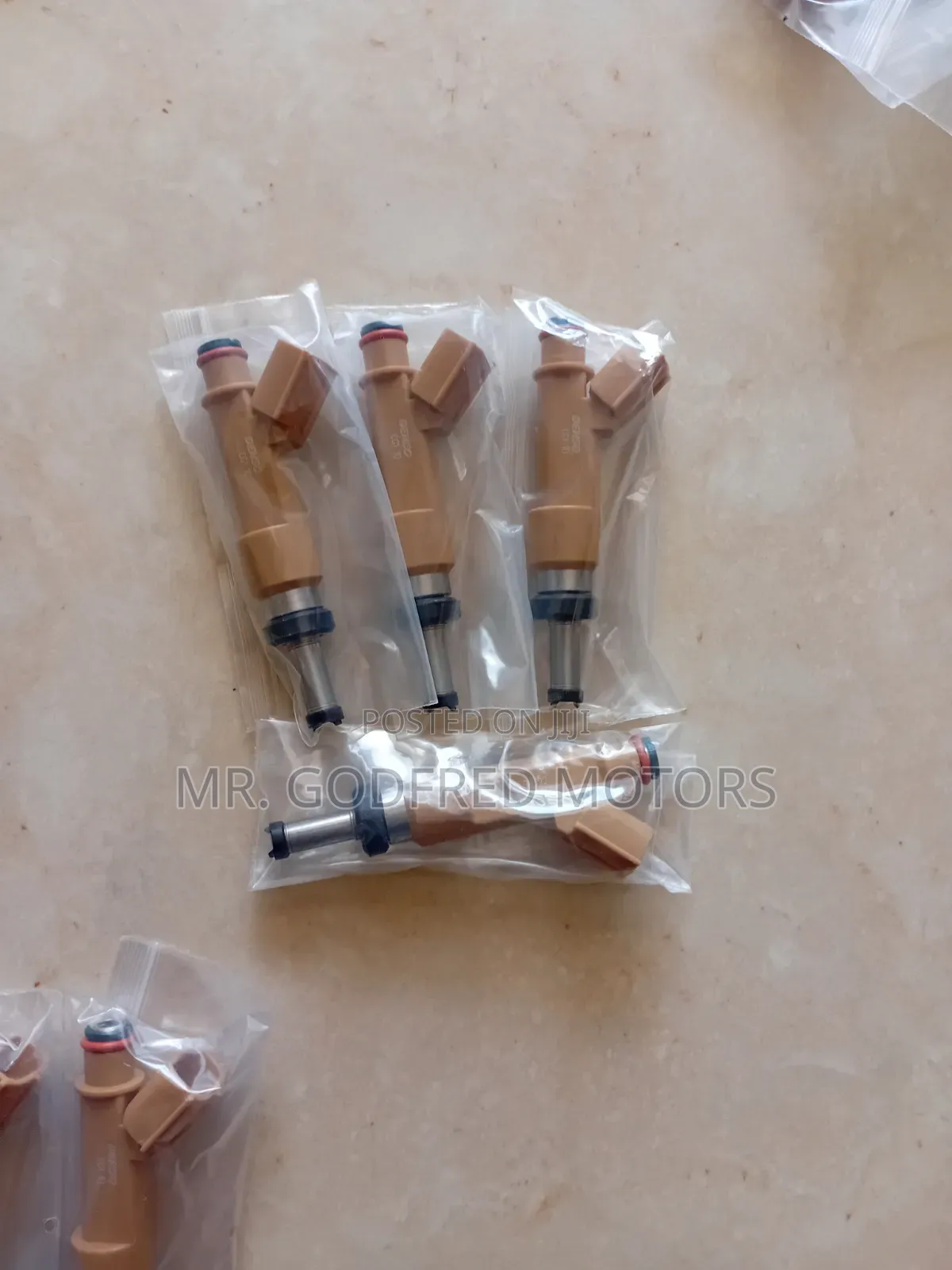 Toyota Corolla 2013-18 Fuel Injectors 4Set. Original