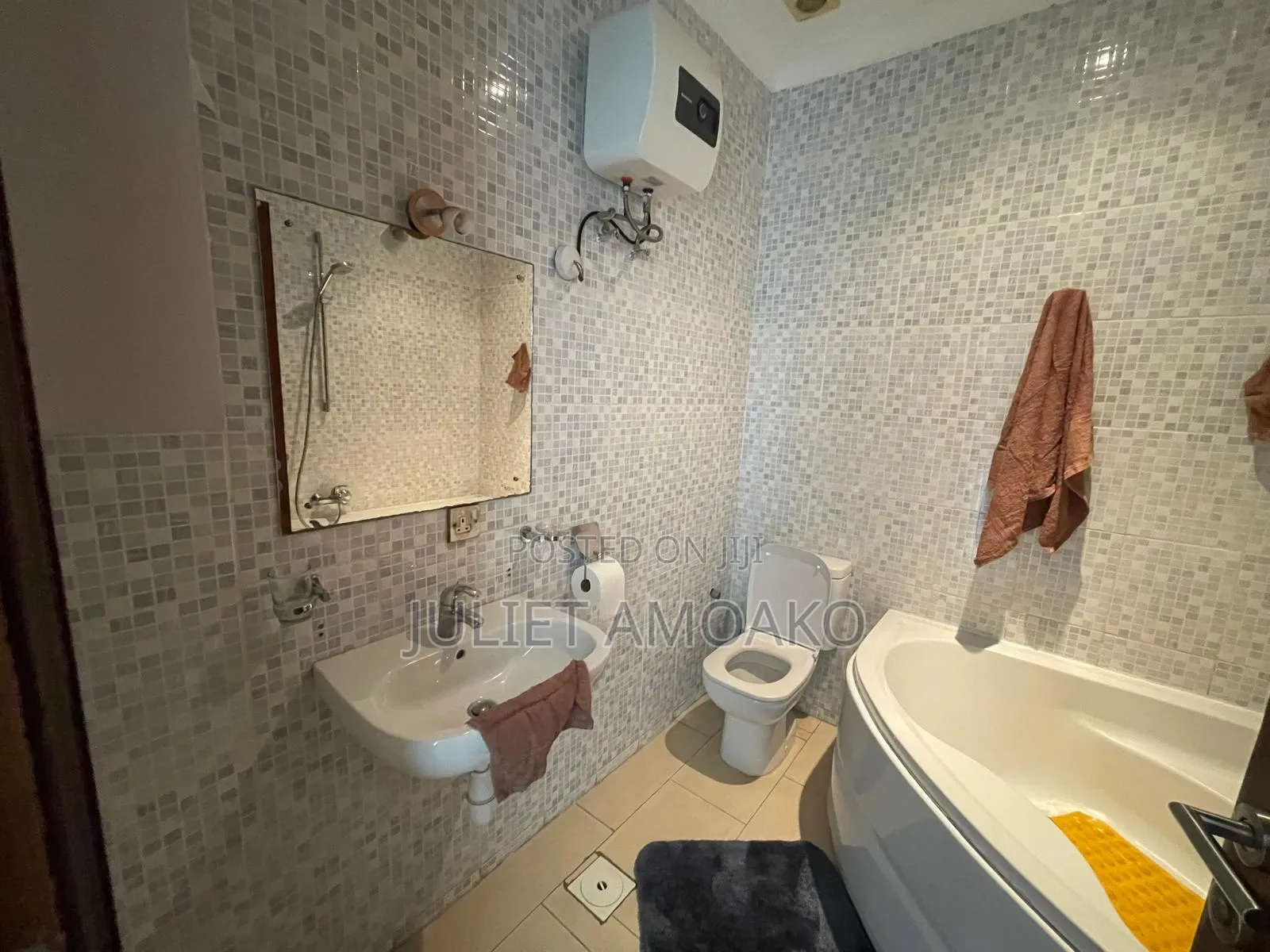 Furnished 4bdrm Apartment in Prisons for rent
