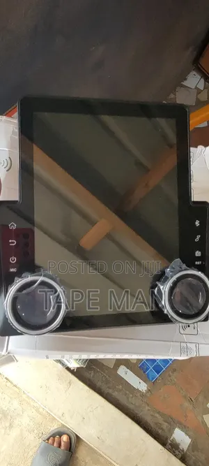 Tesla Screen Universal