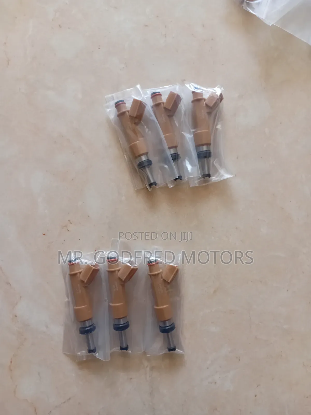 Toyota Corolla 2012-15 Fuel Injectors 4Set. Original.