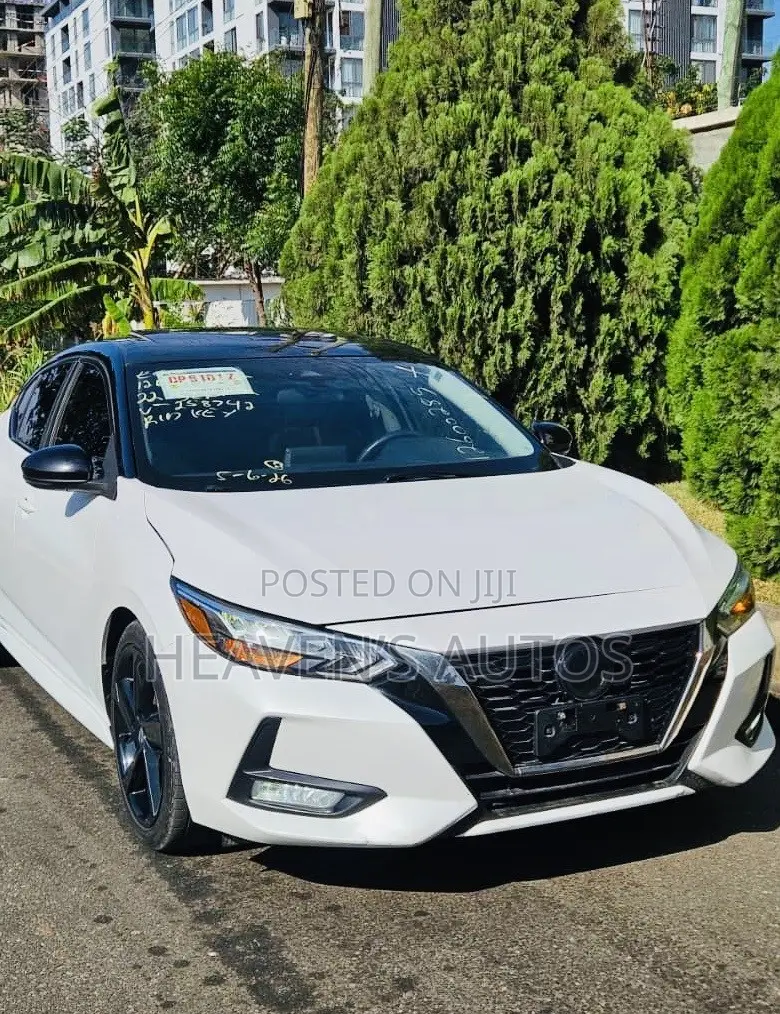 Nissan Sentra SR 2022 White