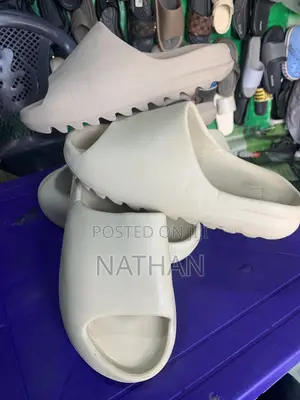 Yeezy Slide (Adidas) With Adidas Stamp