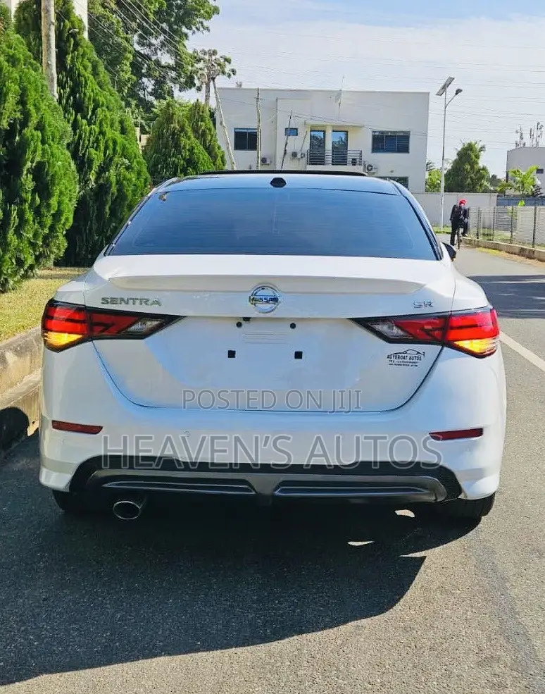 Nissan Sentra SR 2022 White