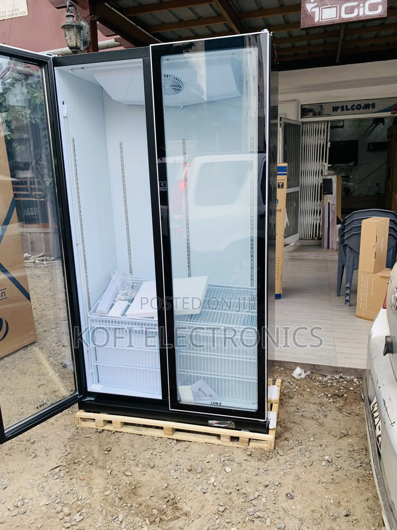 Very Large Capacity 2 in 1 Pearl Display 690L Fridge