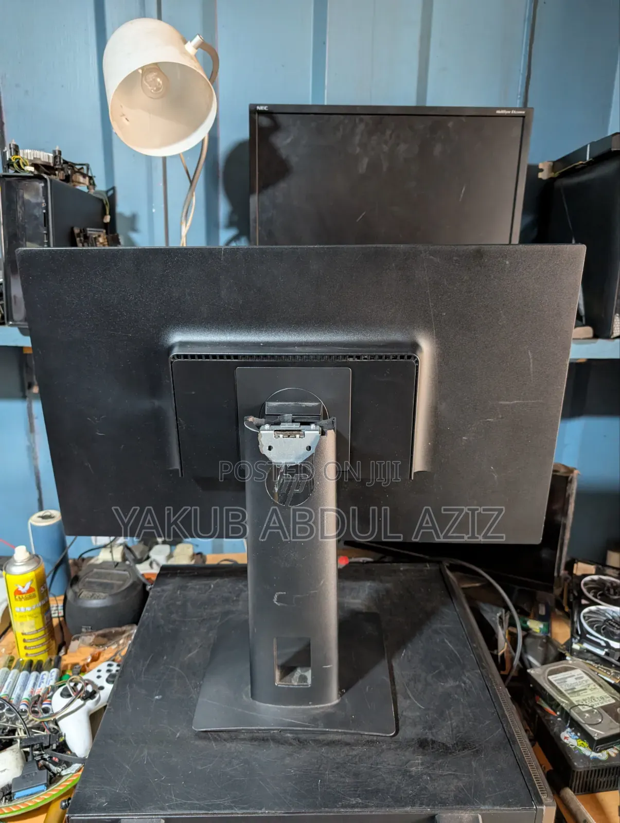 27 Inches Up Edge Less Monitor