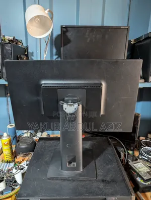 27 Inches Up Edge Less Monitor