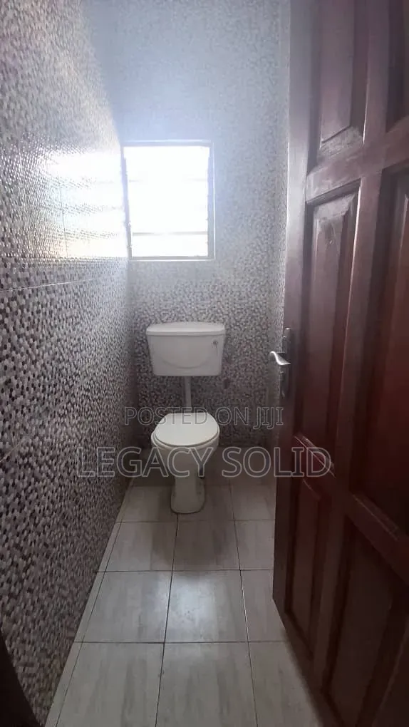 3bdrm Apartment in Legacy Solid Real, Coca Cola for rent
