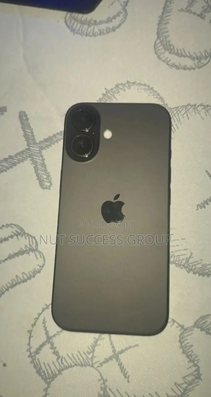 New Apple iPhone 16 256 GB Black