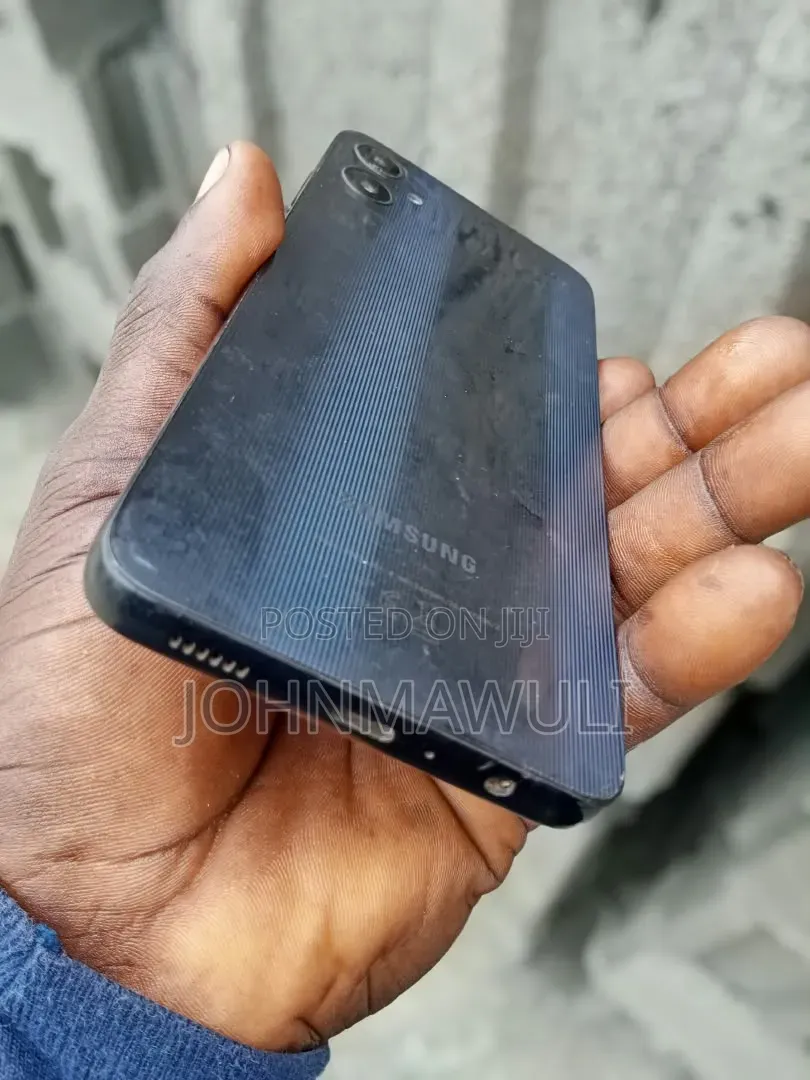 Samsung Galaxy A05 128 GB Blue