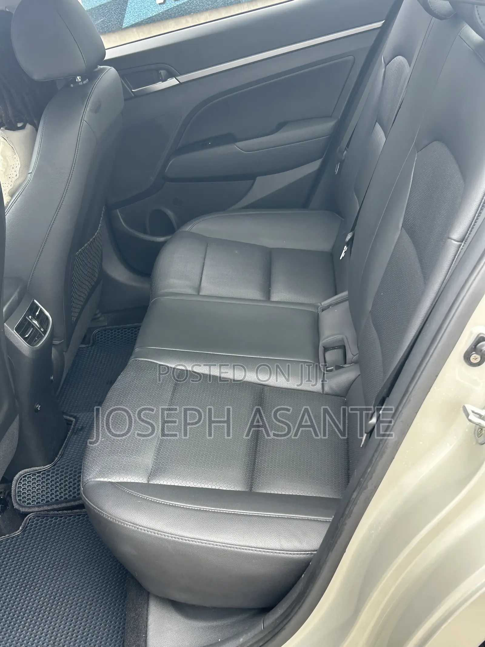 Hyundai Avante 2016 Beige