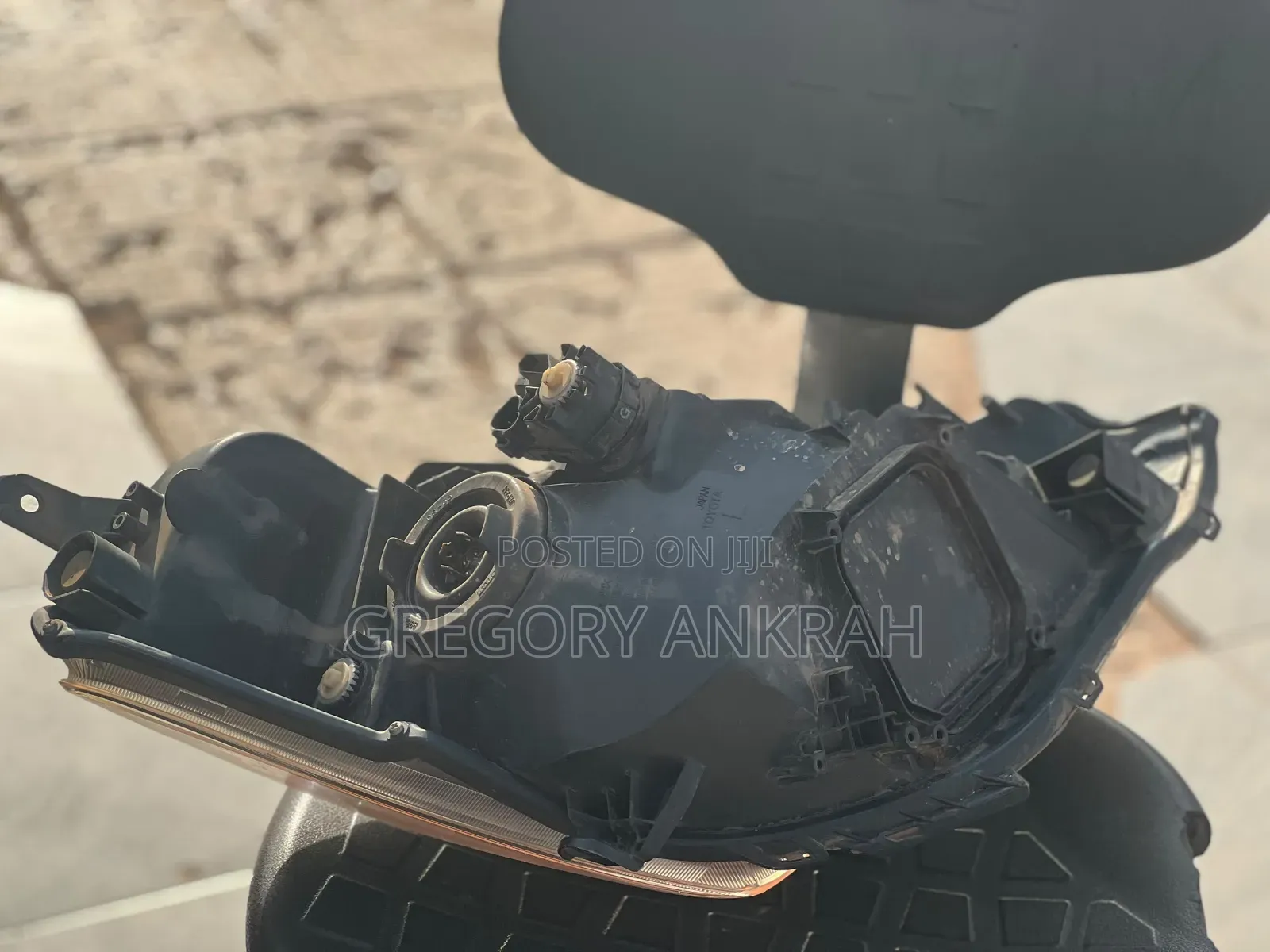 Left Headlight Vitz 2012