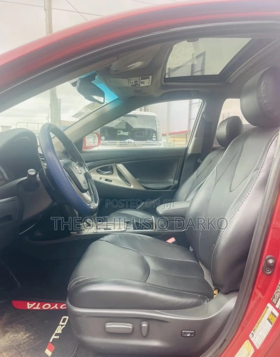 Toyota Camry SE 4dr Sedan (2.5L 4cyl 6A) 2012 Red