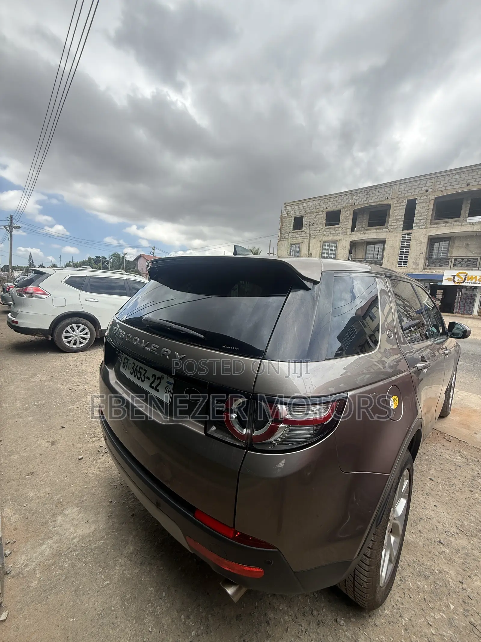 Land Rover Discovery 2016 Brown