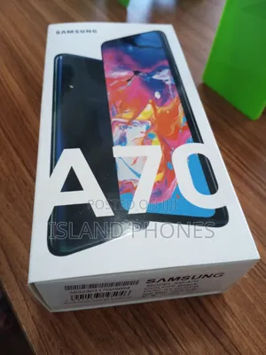 New Samsung Galaxy A70 128 GB Black