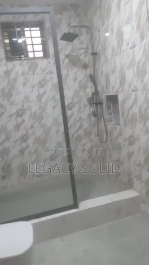 1bdrm Apartment in Legacy Solid Real, Housing Down for rent