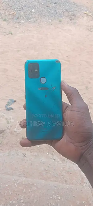 Infinix Hot 10 64 GB Blue